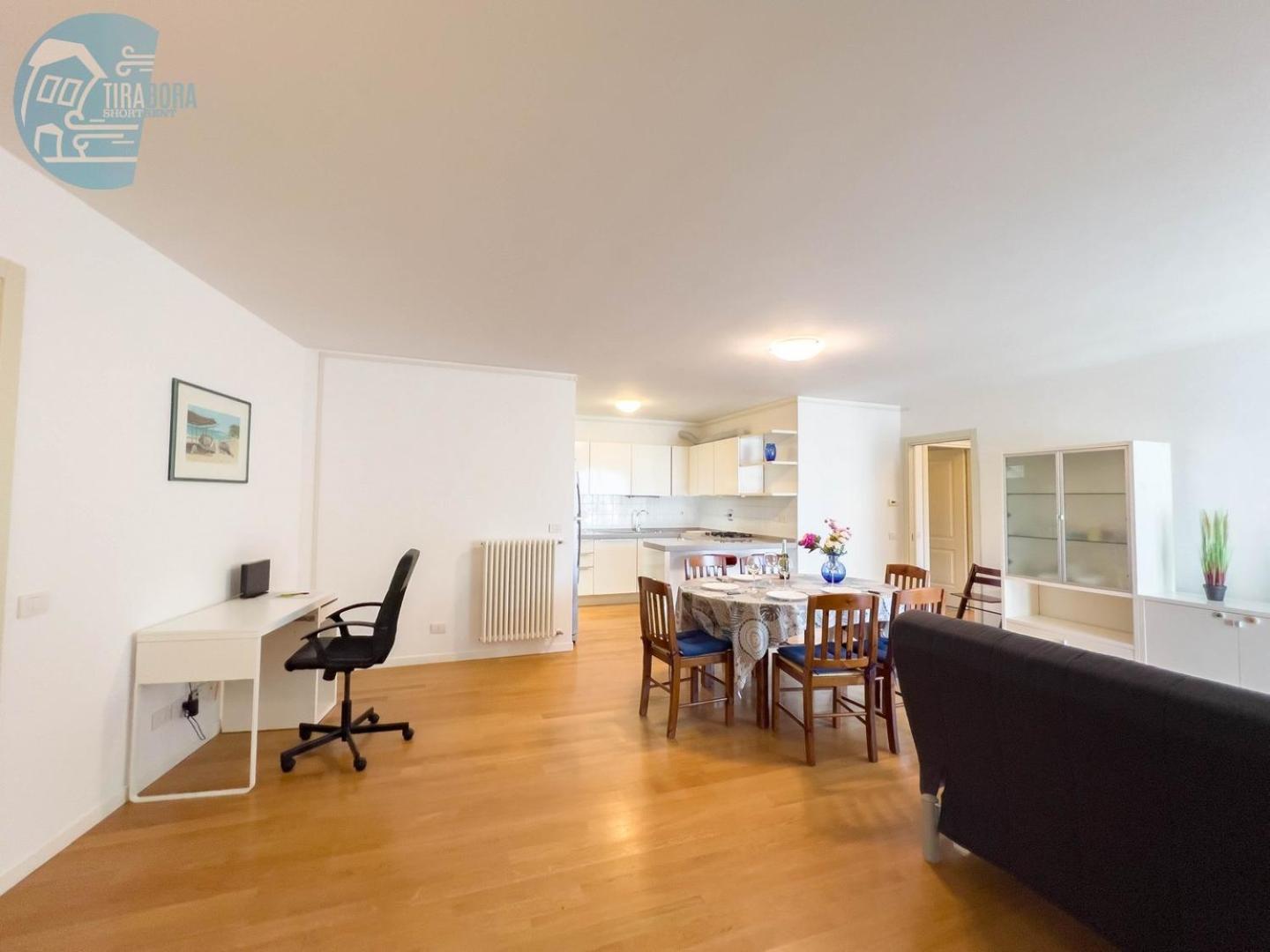 شقة Cattedrale 5 Tirabora Short Rent ترييستي المظهر الخارجي الصورة