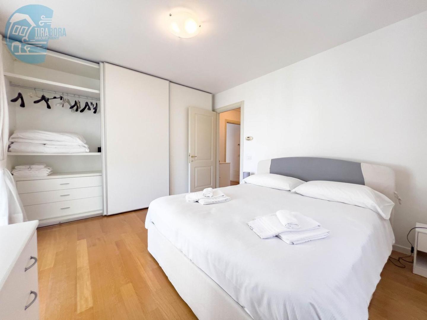 شقة Cattedrale 5 Tirabora Short Rent ترييستي المظهر الخارجي الصورة